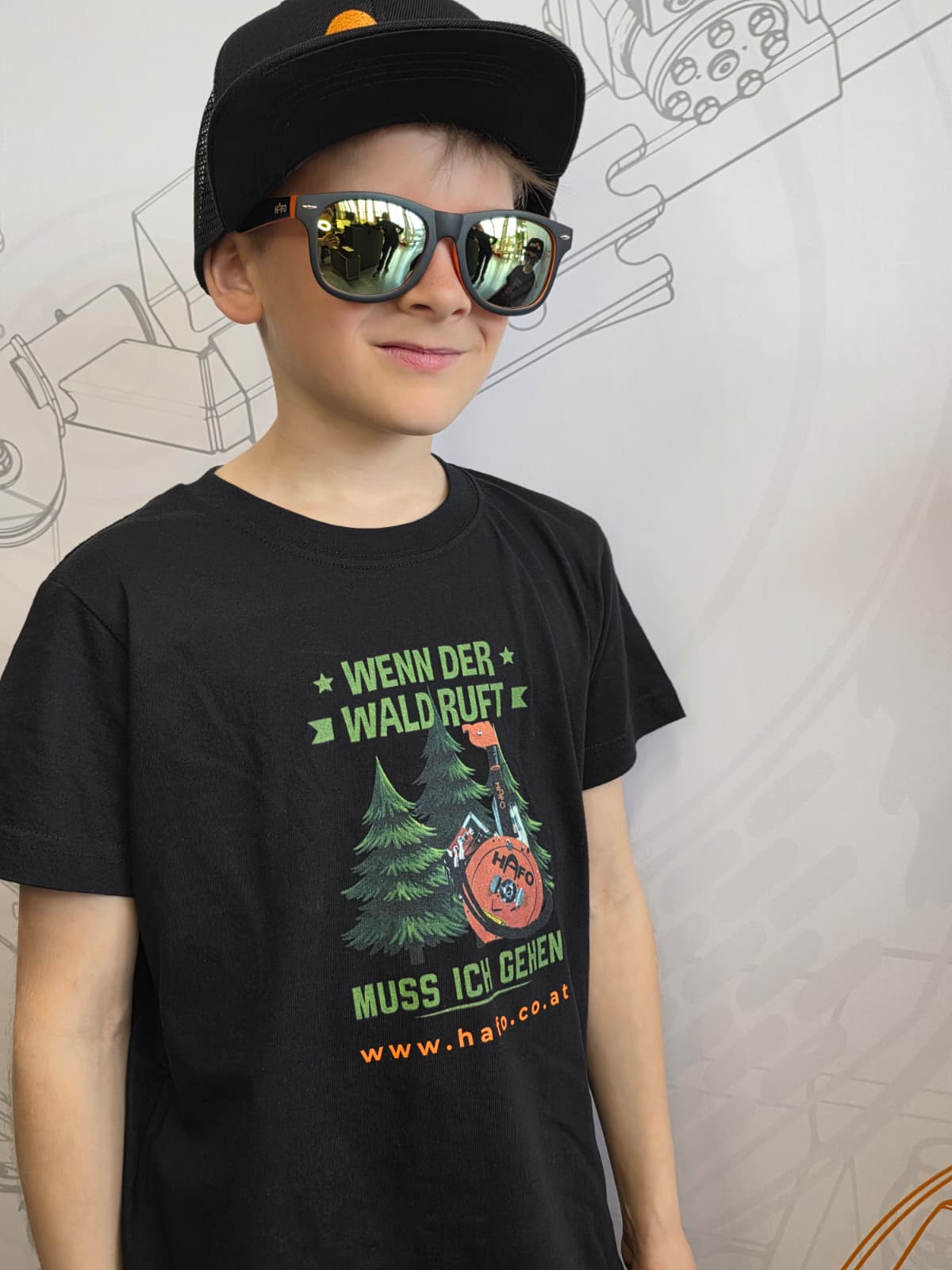 hafo-kinder-shirt-wenn-der-wald-ruft-schwarz image 2