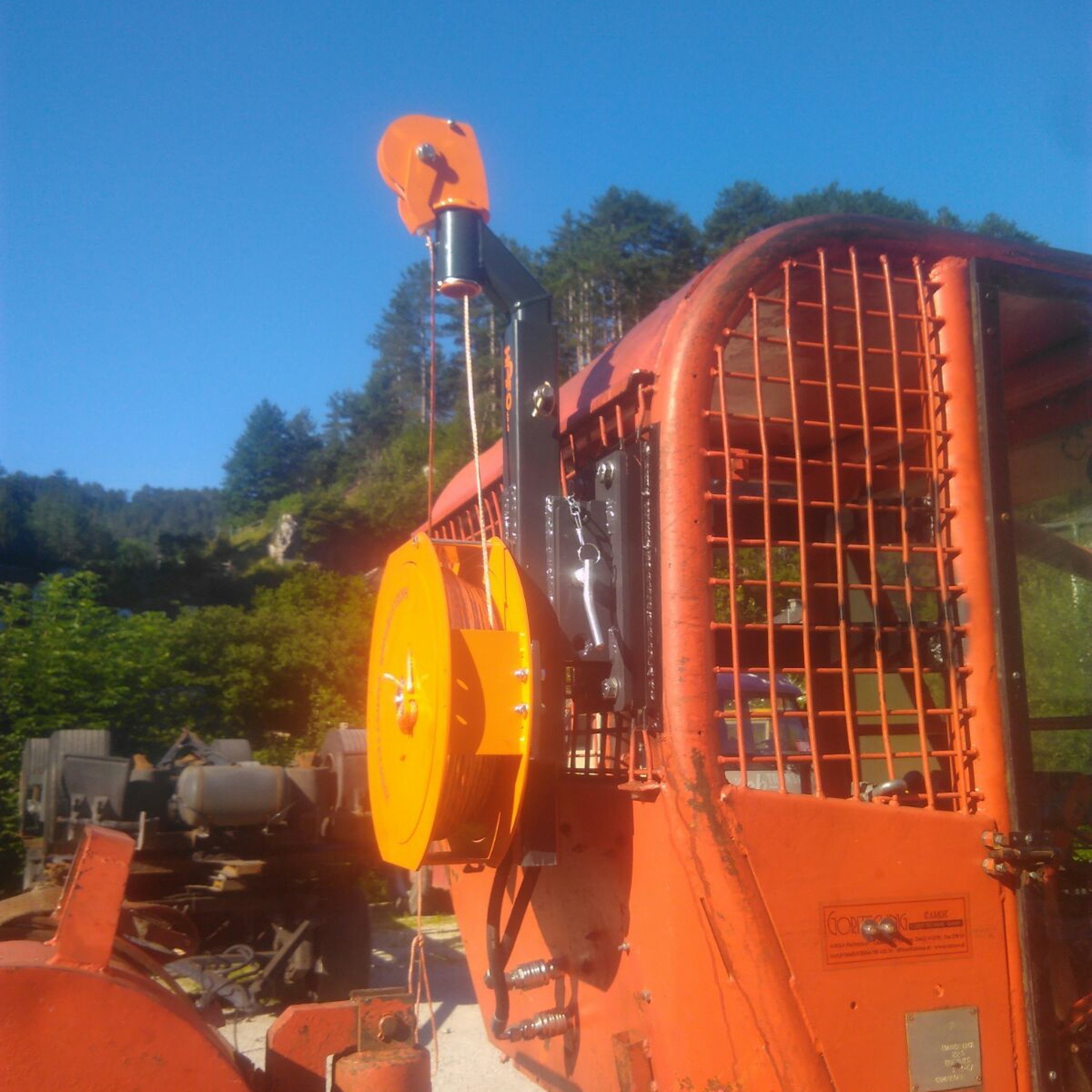 hafo-konsole-hilfswinde-knickschlepper-easy-seilwinde-rechts-250-m image 8