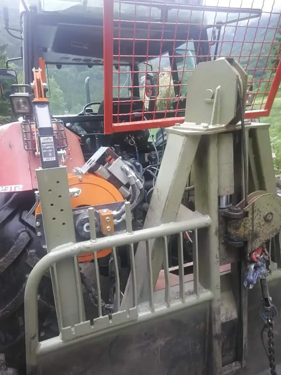 hafo-konsole-hilfswinde-holzknecht-links-pro-350-m-abnehmbar image 1